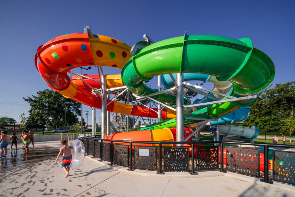 Photo of the water slides at the YMCA Water Park at The Landing in Bettendorf, Iowa.
