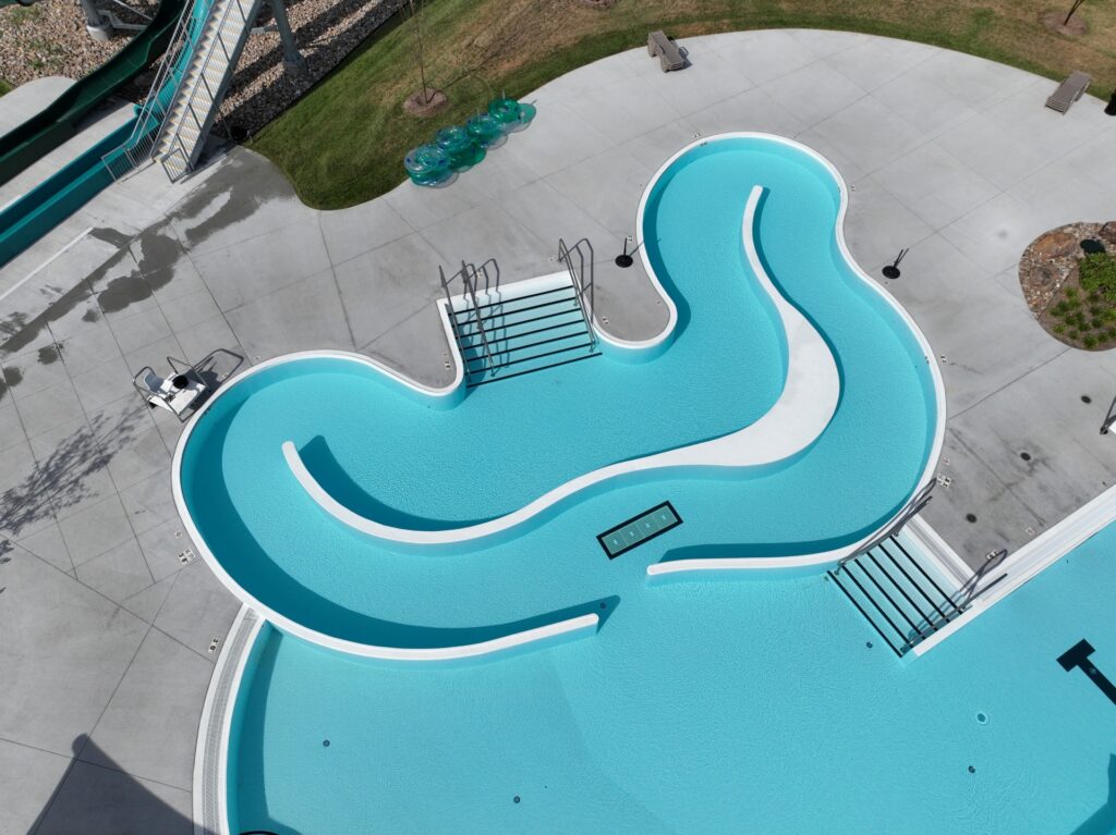 Aerial photo of the Lansing Aquatic Center in Lansing, Kansas.