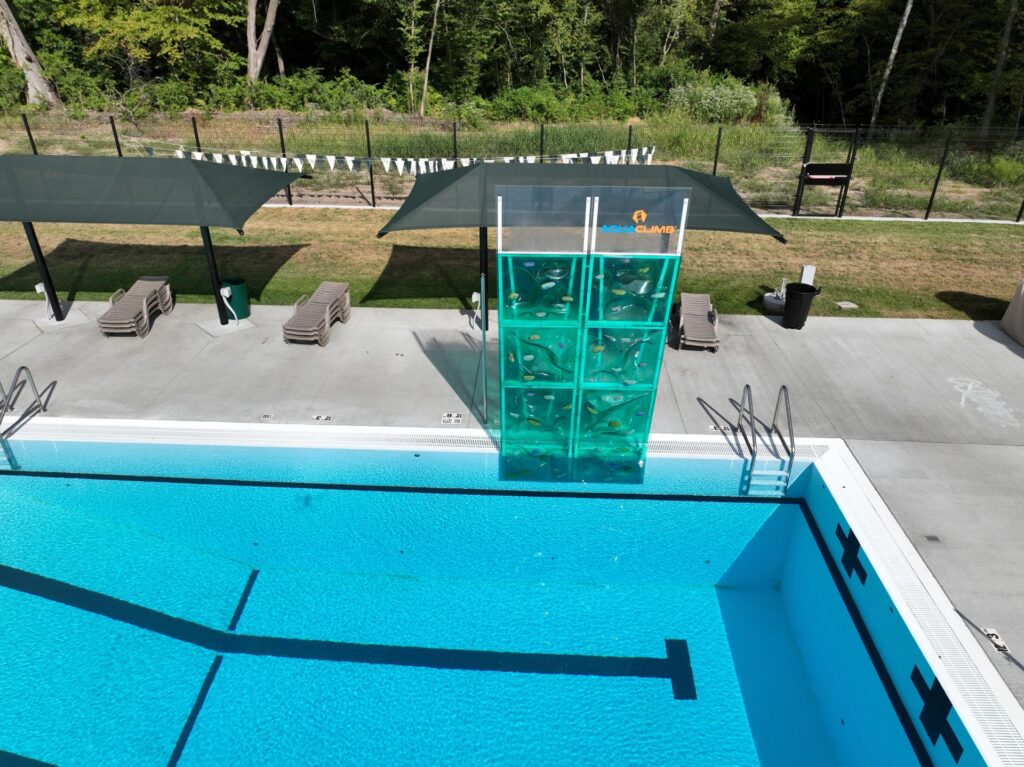 Aerial photo of the Lansing Aquatic Center in Lansing, Kansas.
